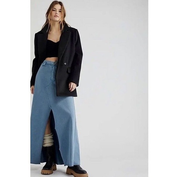 Free People Dresses & Skirts - NWOT FP One Kona maxi skirt by Free People in size Medium
